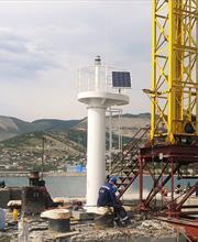 Строительство светящего навигационного знака «Пирса нефтяной гавани «Шесхарис»